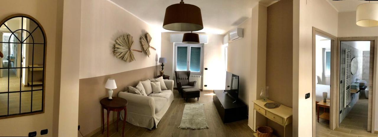 Appartement A Due Passi Dal Mare à Vintimille Extérieur photo