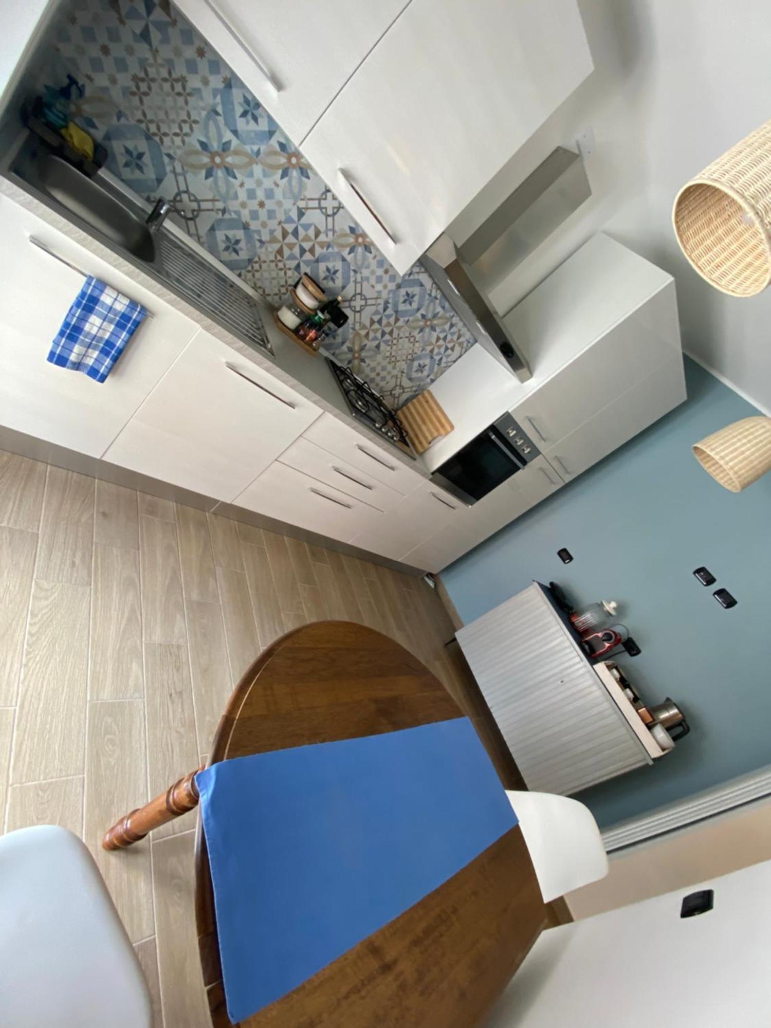 Appartement A Due Passi Dal Mare à Vintimille Extérieur photo